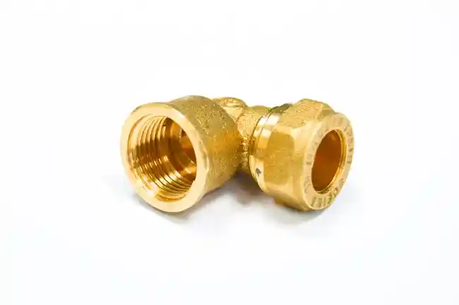 media COBRE LATON COMPRESION CODO H 15 x .1/2 - Imagen 1